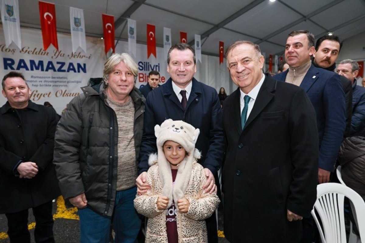 Silivri’de Gönül Sofraları Kuruldu: Başkan Balcıoğlu ve Gökan Zeybek Vatandaşlarla Buluştu