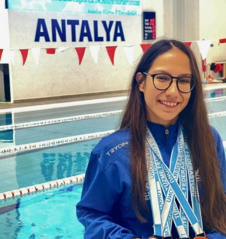 Silivri Spor Kulübü sporcusu Şahin’den 4 madalya daha