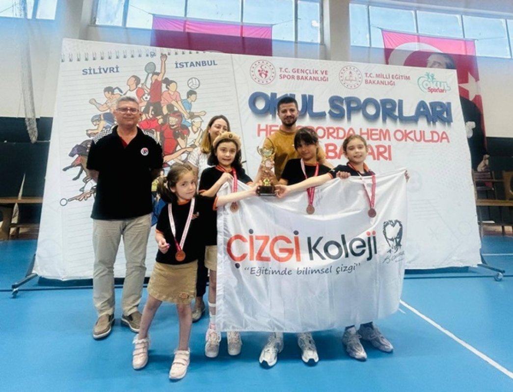 Çizgi Koleji Öğrencilerinden Satrançta Büyük Başarı