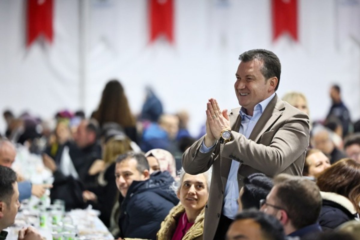 Silivri Belediyesi tarafından sivil toplum kuruluşları ve meslek odalarına iftar programı düzenlendi